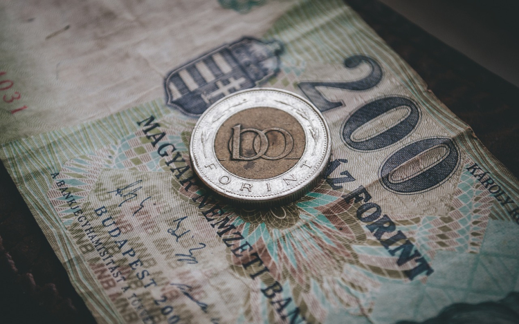 Rengeteg pályamatrica jár le – az Öné is köztük van?