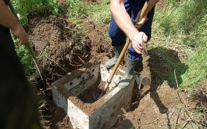 Vonszolták, majd elásták az ellopott páncélszekrényt (videó)