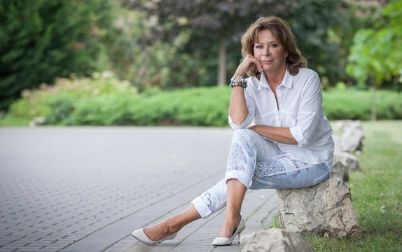 Szereplők jönnek- mennek: 2 év után kiírták Sztárek Andreát a Barátok köztből, hamarosan Győrben is játszik