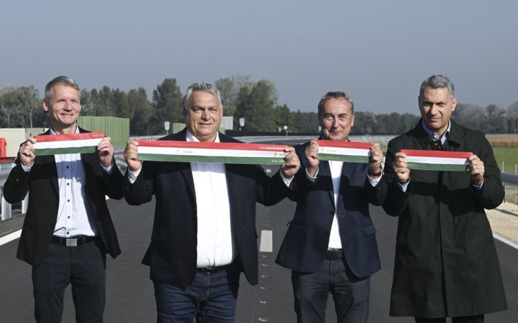 Szabad a pálya Győr és Pápa között