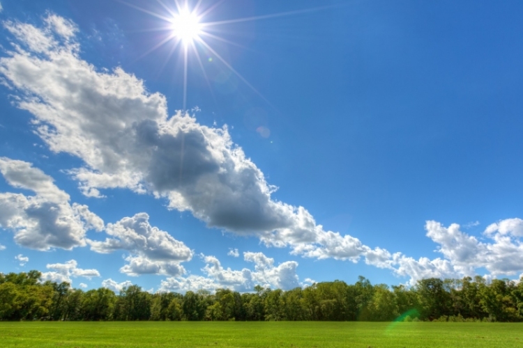 Az UV-sugárzás veszélyeire figyelmeztet a meteorológiai szolgálat