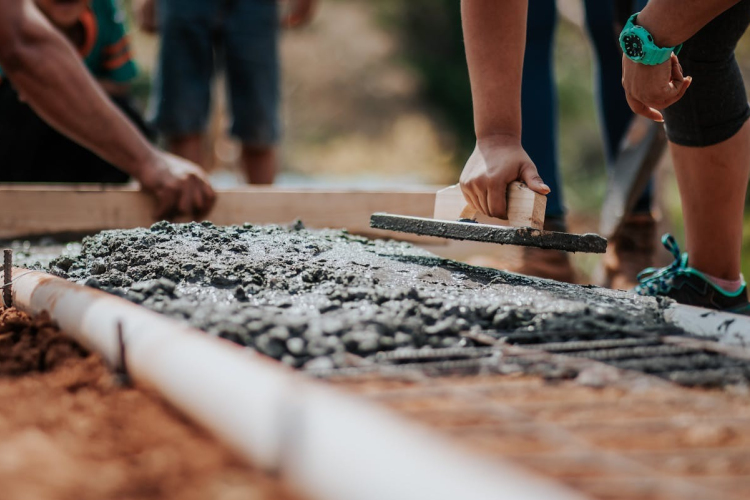Építőipari kivitelezők: kötelező a felelősségbiztosítás