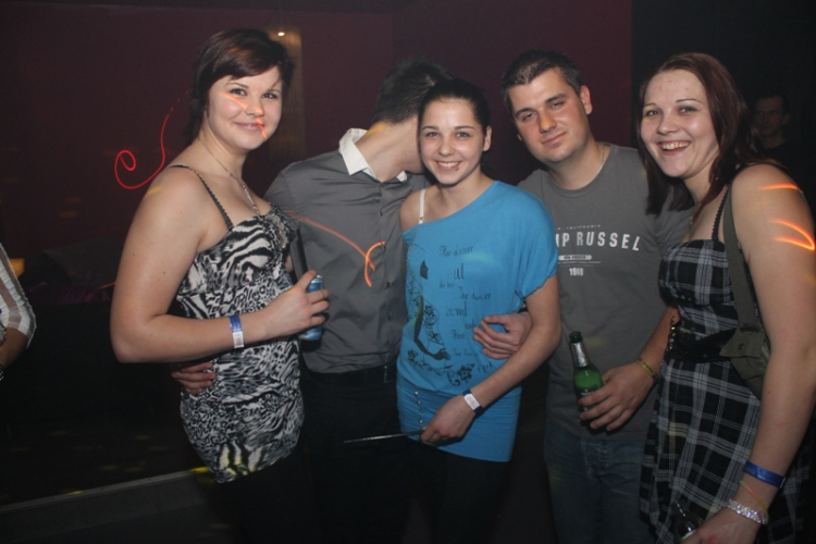 Club Vertigo - Dj Flower aka Voksán Virág 2013.02.02. (szombat) (1) (Fotók:Vertigo)