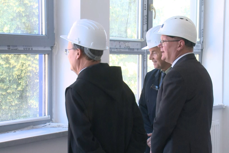 Bővítik a Pannonhalmi Szent Benedek Általános Iskolát