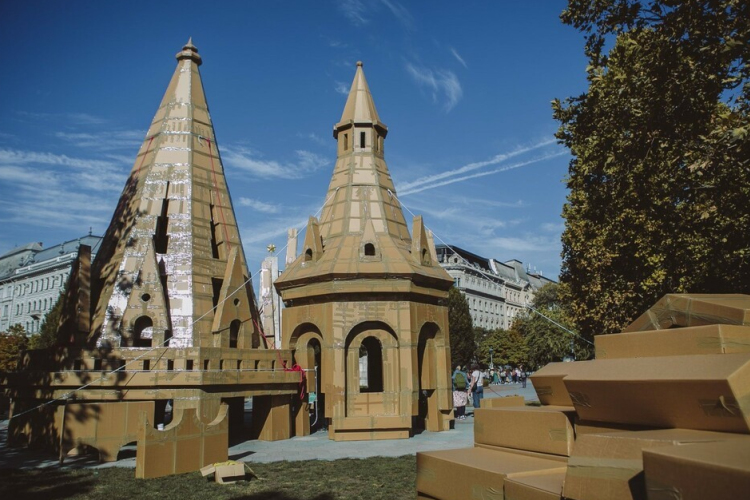 Költözik a győri tűztorony!