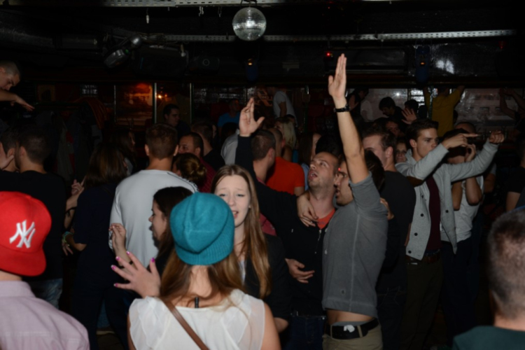 2013.11.06 Szerda Lapos fotók:adrián