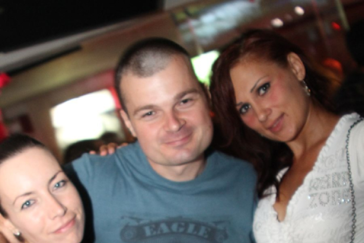 2013.08.02.Péntek Mamma Mia Video Disco Dj:Hubik 