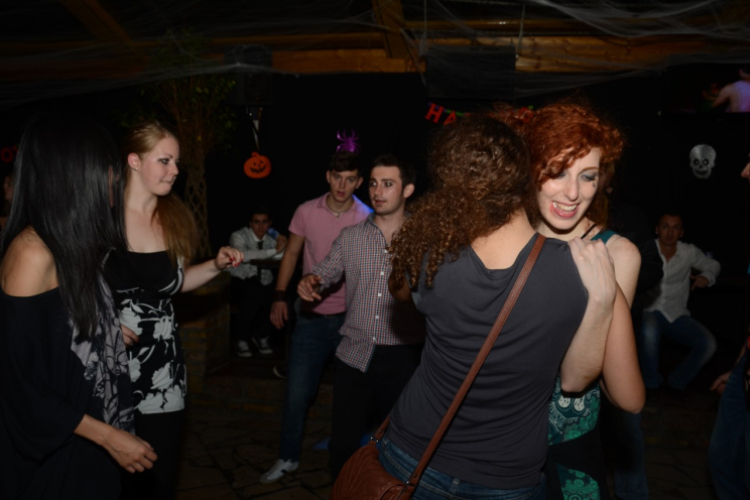 2013.11.01.Péntek lapos Halloween night Fotók:adrián