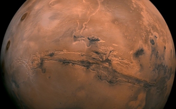 Élet lehetett korábban a Marson? - Folyékony vizet találtak a bolygón