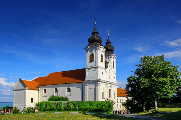 18 uniós fejlesztés zajlik a Balatonon 2020 végéig