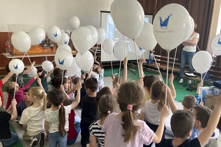 Szemléletformáló foglalkozásokat tartanak óvodásoknak és kisiskolásoknak a Pannonvíz dolgozói