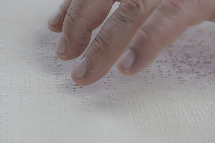 Kilenc részes sorozat a látássérült gyermeket nevelőknek