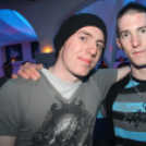 Egy belépő, két zenei stílus