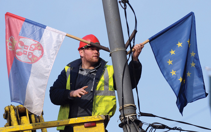 Szerbiában mélyponton van az unióhoz való csatlakozás támogatottsága