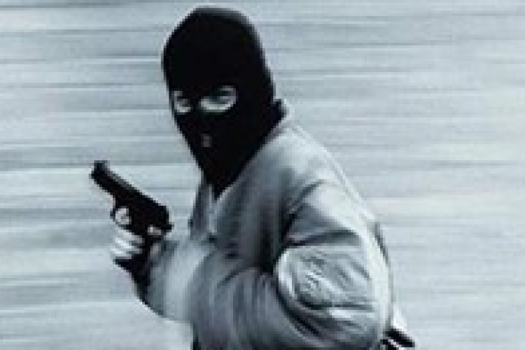 Idős emberek kirablóit fogta el a BRFK