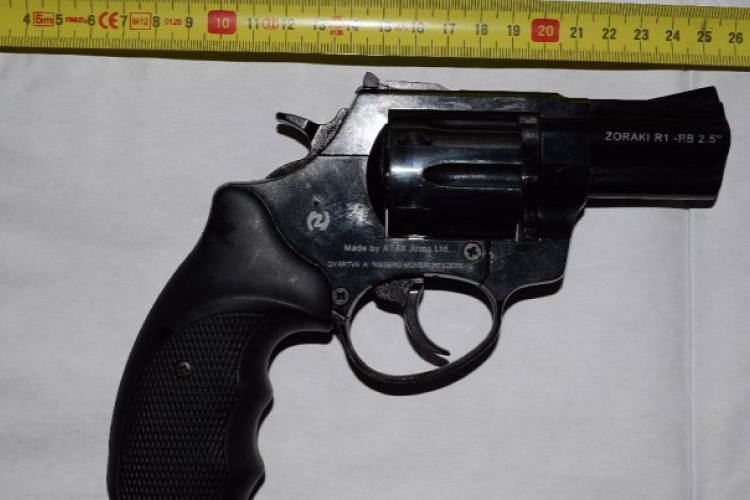 Többször rálőtt egy győri férfire volt felesége új barátja 