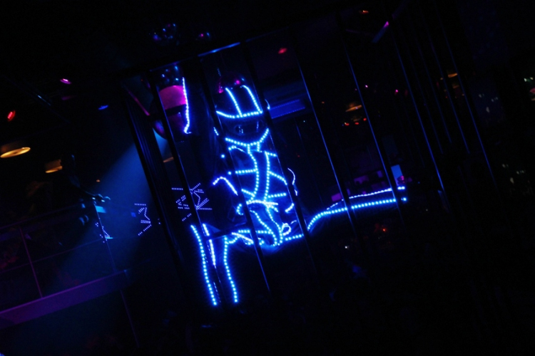 Club Vertigo - Led & Fetish w/ Belocca 2013.03.02. (szombat) (1) (Fotók:Vertigo)