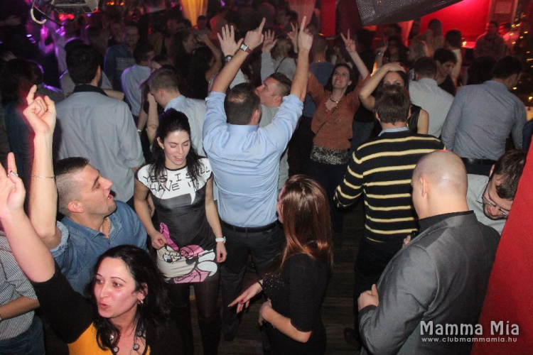 2016.01.08.Mamma Mia Pénteki Házibuli DJ.Ice & Solymi Conga Fotók:árpika