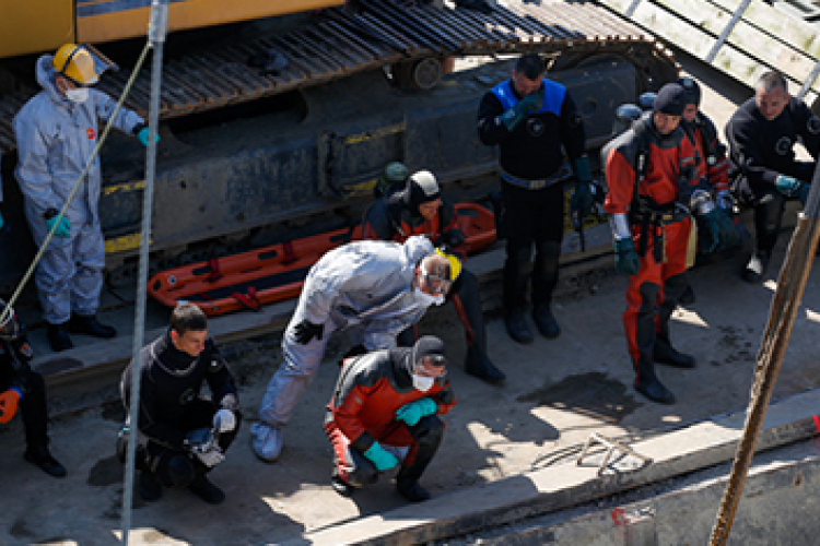 Hajóbaleset: 15 millióért cserébe elhagyhatja az ukrán kapitány a börtönt