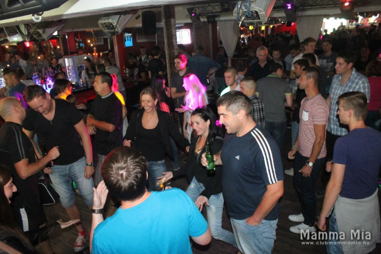 2015.09.04 Mamma Mia Pénteki Video Disco Dj:Hubik Fotók:árpika 