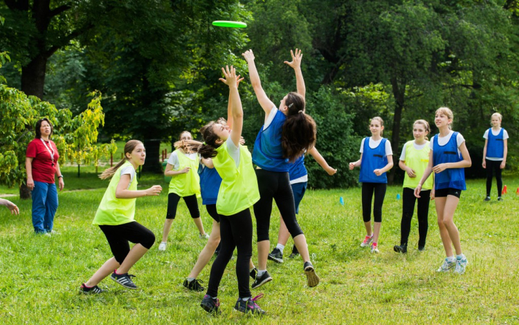 Vincze Ottó volt válogatott futballista lesz a vendége a győrzámolyi iskolának