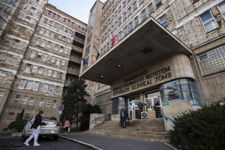 Karantént csinálnak a  Kútvölgyi-tömbből