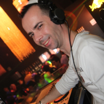 Club Vertigo - Ladies Free 2013.03.30. (szombat) (2) (Fotók:Vertigo)