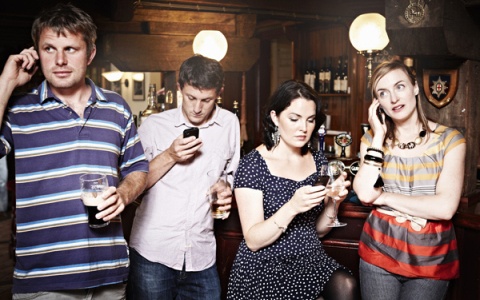 Írtál már részegen sms-t? Naná, de ne aggódj más is!