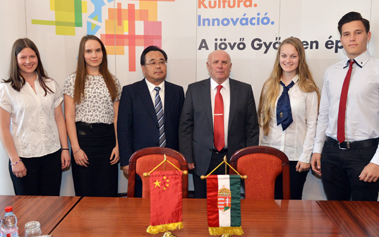 Győri diákok tanulhatnak Wuhanban