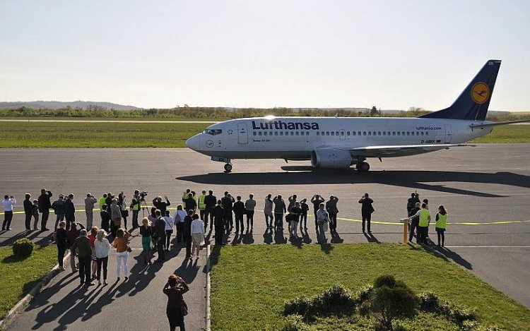 Kezdetét vette a charterszezon a Hévíz–Balaton Airporton