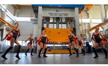 A gépek és a művészet találkozása