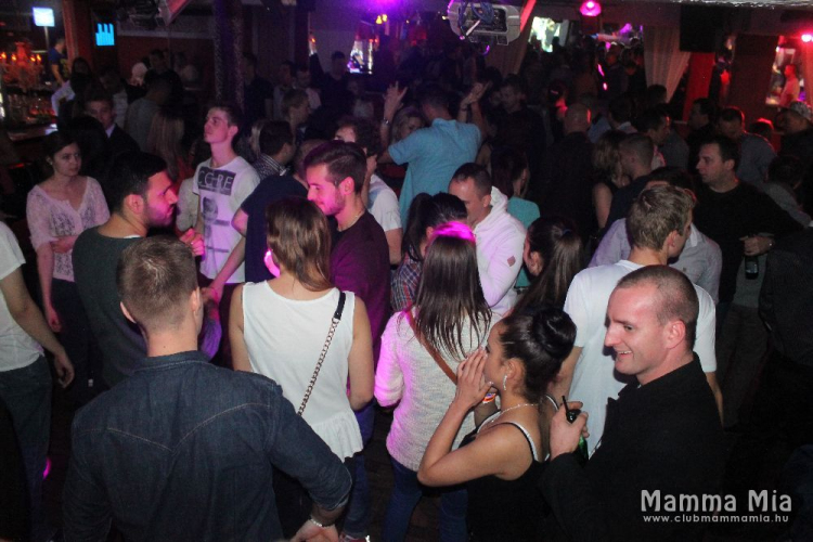 2015.11.06. Mamma Mia Pezsgőt a Csajoknak party Dj:Hubik Fotók:árpika