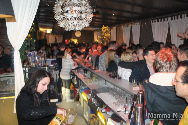  2015.12.05. Mamma Mia Szombati mikulás házibuli Dj:Balage fotók:árpika