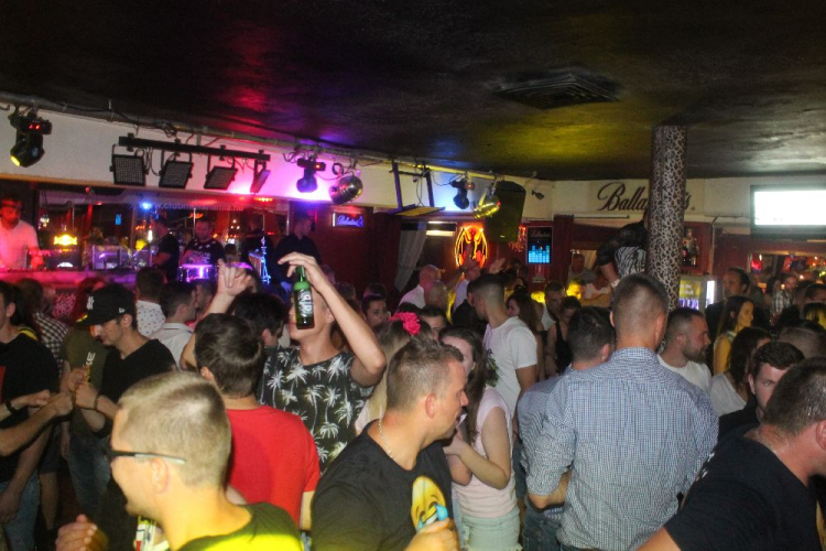 2019.07.20.Mamma Mia Szombati Házibuli Dj:Balage &Solymi Conga 