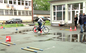 Ki a mester két keréken?