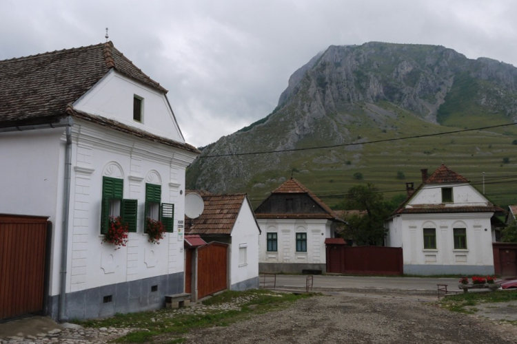 Korhű erdélyi tájegység készül a szendenrei skanzenben