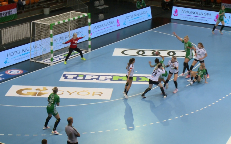 Tizenhat góllal győzte le a Székesfehérvárt az Audi ETO KC