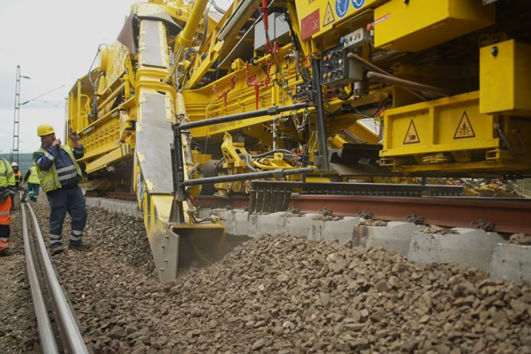 Jövő pénteken indul a győri fővonal felújításának legnehezebb szakasza