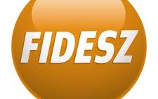 Fidesz: a baloldal csak segélyt adna munka helyett