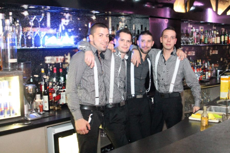 2013.10.05. Szombat Aftersix Cocktail Bar and Café fotók:árpika