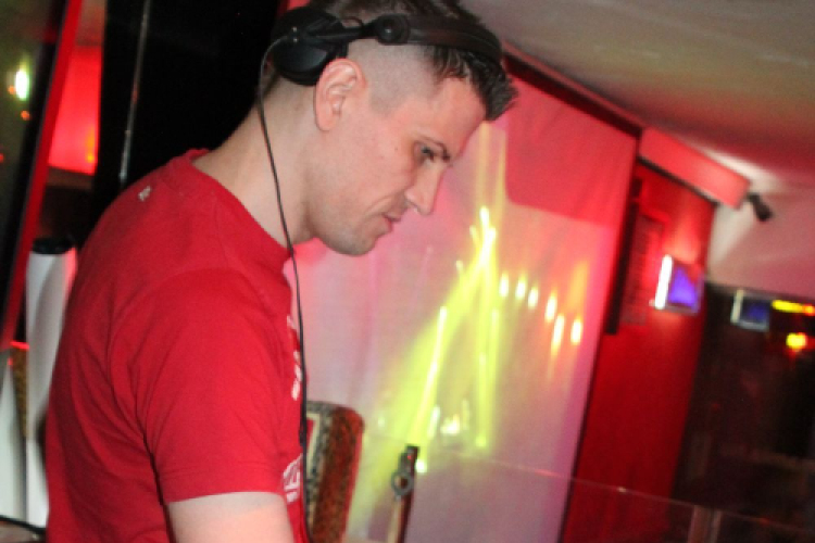 2014.06.20. Mamma Mia Pénteki Video Disco DJ:Hubik Fotók:árpika