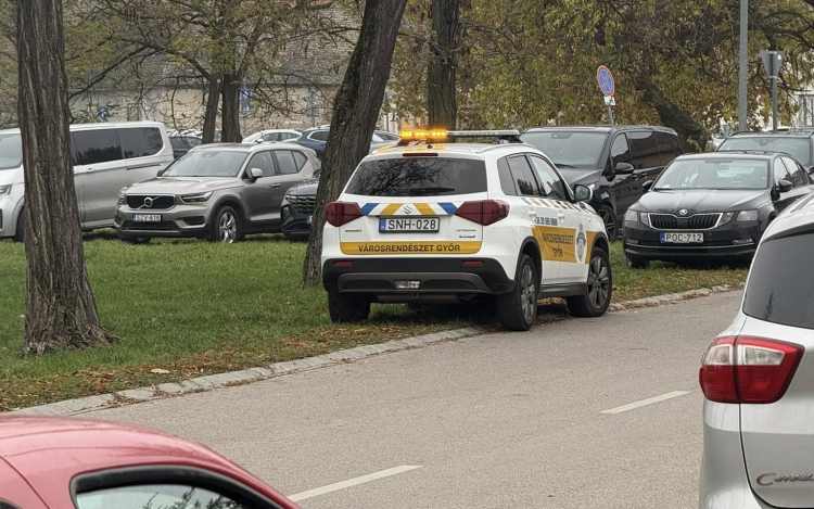 Pintér felmentette az egyik polgármesteri biztosát, akit az a vád ért, hogy összetűzésbe keveredett a városrendészekkel