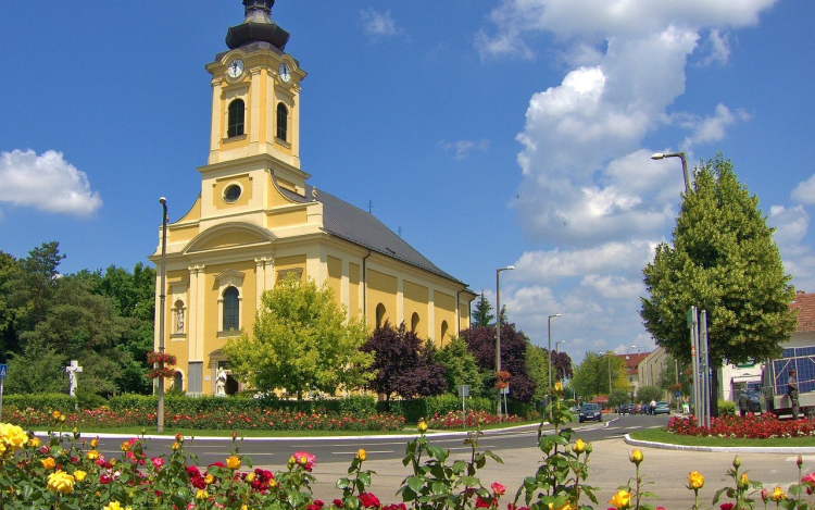 Meghosszabbították a Virágos Magyarország verseny jelentkezési határidejét
