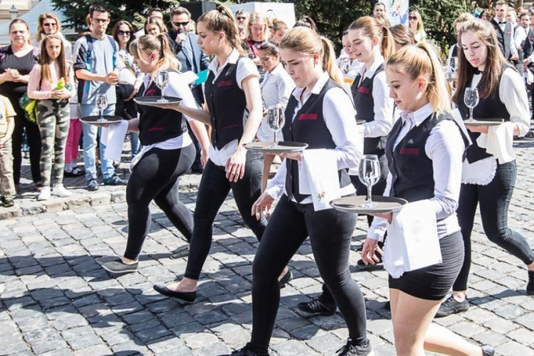 Pincérfutóversenyt rendeztek Veszprémben