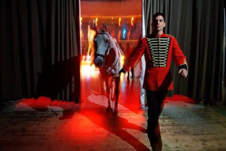 Előadás közben összeestett és meghalt a Fővárosi Nagycirkusz porondmestere