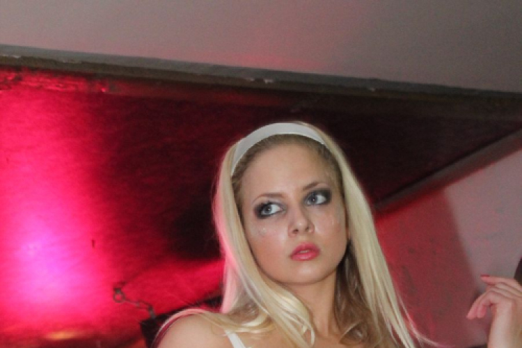 2013.11.22.Szombat Mamma Mia FeelharmonX Dj:Balage fotók.árpika