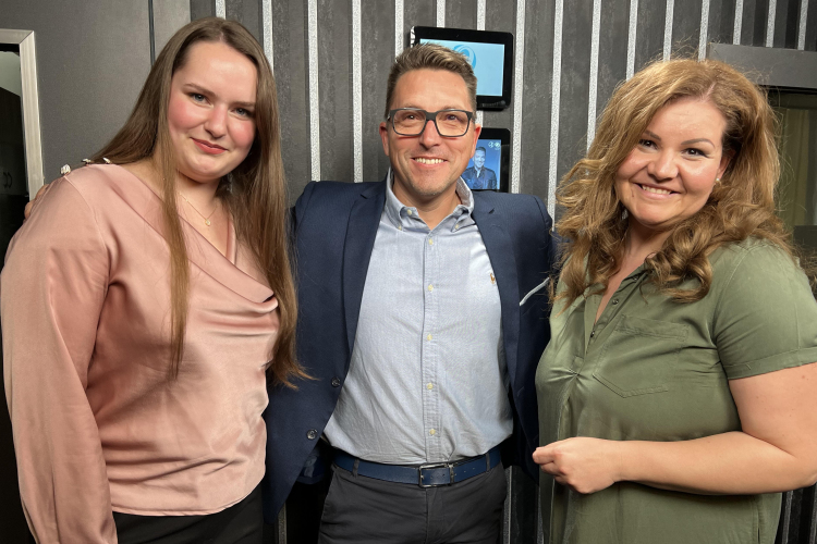 Zenéről és költészetről – Ákos volt a vendégünk