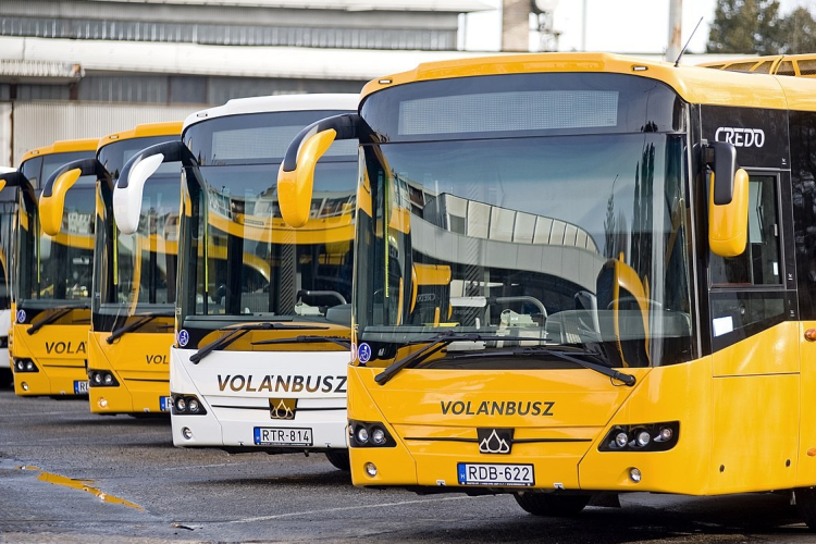 Kedden változhat a buszok menetrendje!