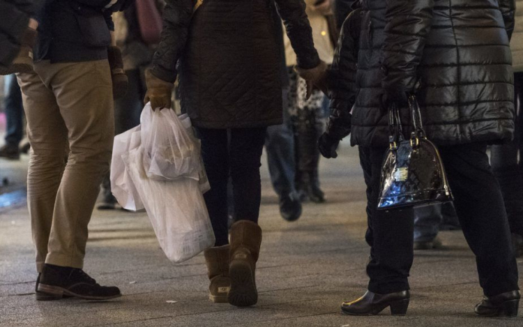 Íme a boltok ünnepi nyitvatartása