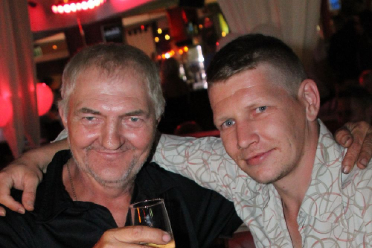 2014.08.08 Pénteki házibuli Dj:Hubik fotók:árpika